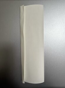 半紙を正中線を記すための折り方