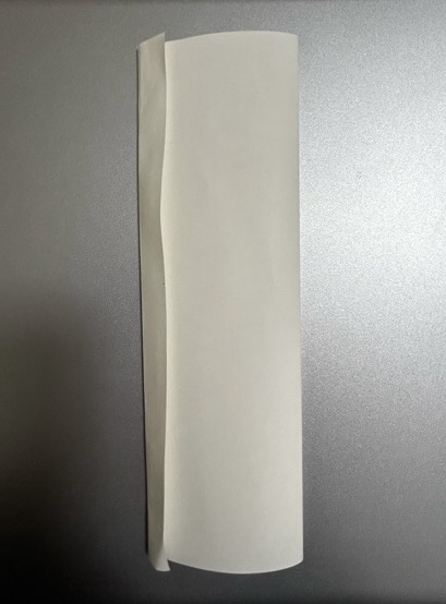 半紙を正中線を記すための折り方